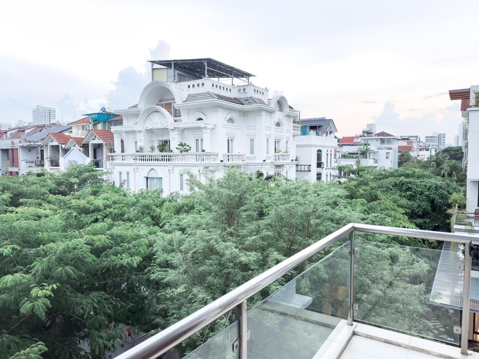 Hoang Yen Hotel - Phu My Hung Ho Chi Minh City Exterior photo